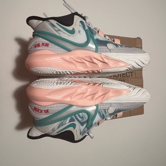 NIB Nike Kyrie 8 GO GS Chinese New Year Photon Dust DQ8076-002 Youth 4.5 Kids - Picture 10 of 14